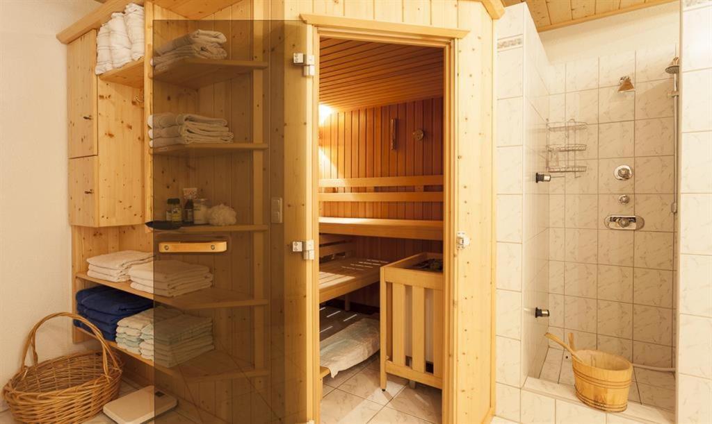 Gaestehaus Fitsch - Ferienwohnung In Silbertal Eksteriør billede