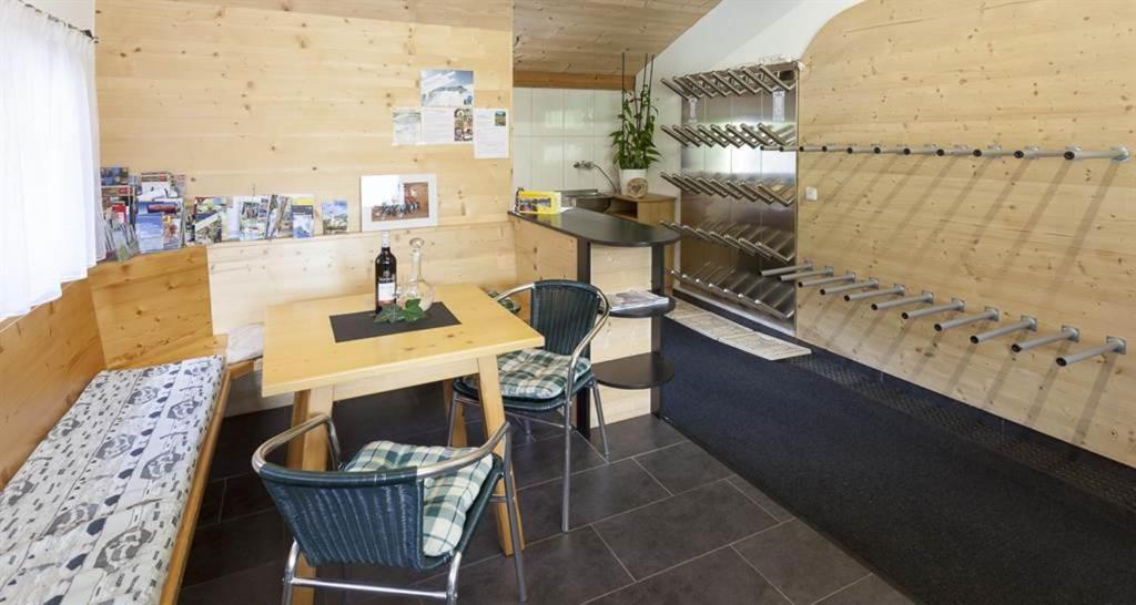 Gaestehaus Fitsch - Ferienwohnung In Silbertal Eksteriør billede